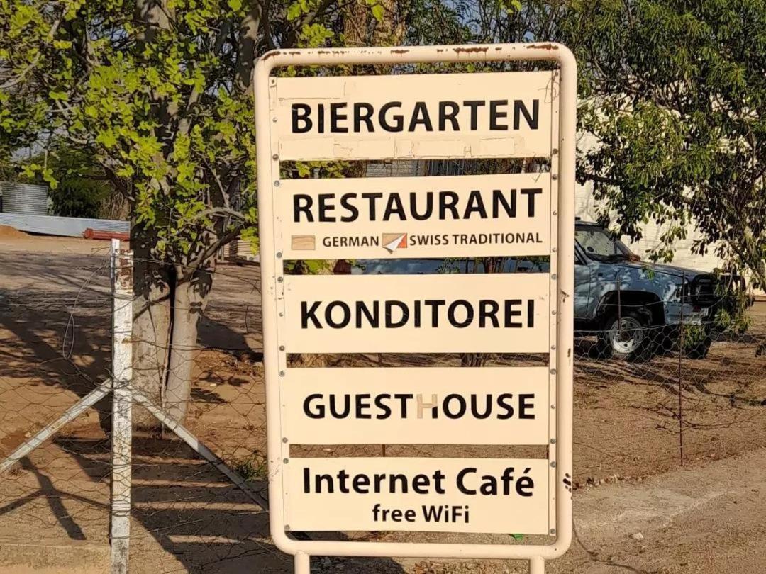 The Farmhouse Boutique Guesthouse And Beergarden Cc Оучо Экстерьер фото